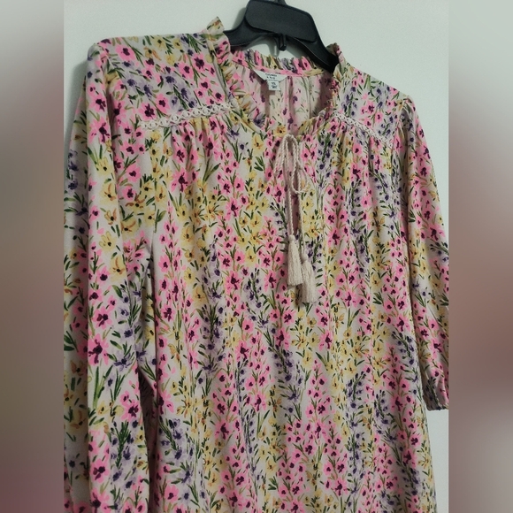 Crown & Ivy / Wild Flowers Dress / Size 2X / NWOT - Picture 2 of 6